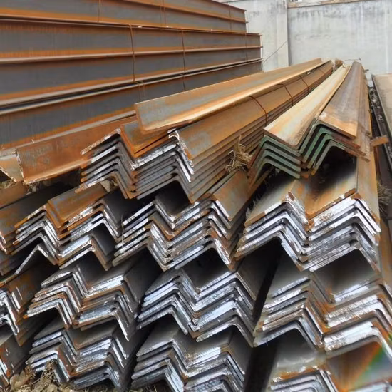 Acier d'angle ASTM A36 A53 Q235 Q345 Acier à angle égal au carbone Fer galvanisé en forme de L Cornière en acier doux Q235 Q345 Cornière en acier en acier au carbone doux 40X40X4mm